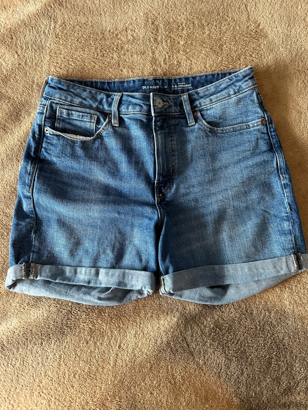 Old Navy Women's Medium Blue Denim Roll-Cuff Shorts